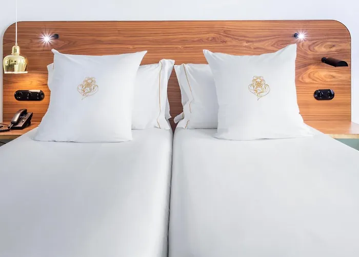 One Shot Aliados Goldsmith Hotel 4*