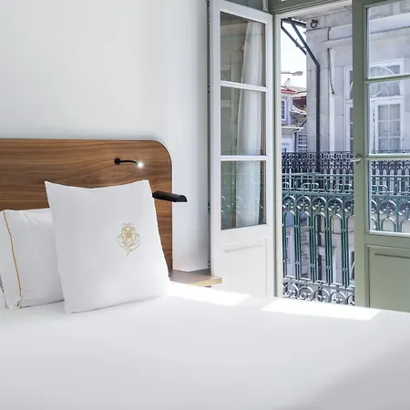 One Shot Aliados Goldsmith Hotel