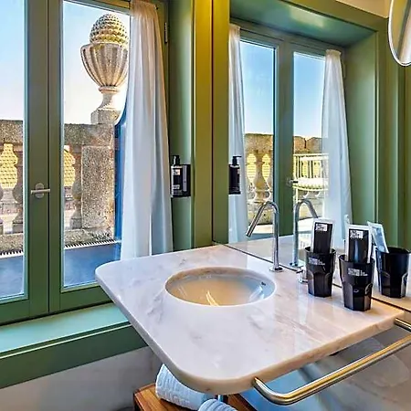 One Shot Aliados Goldsmith Hotel Porto