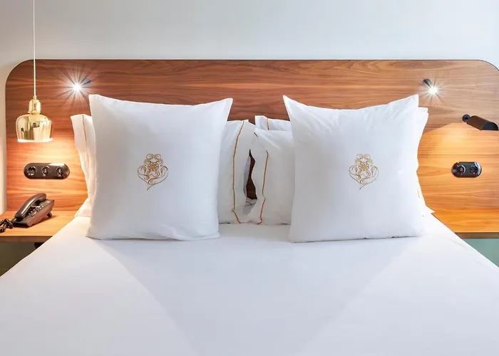 One Shot Aliados Goldsmith 4* Porto