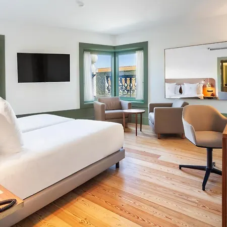 One Shot Aliados Goldsmith Hotell 4*