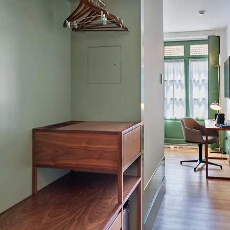 One Shot Aliados Goldsmith Hotell