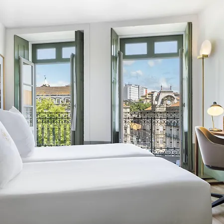 One Shot Aliados Goldsmith Hotell 4*